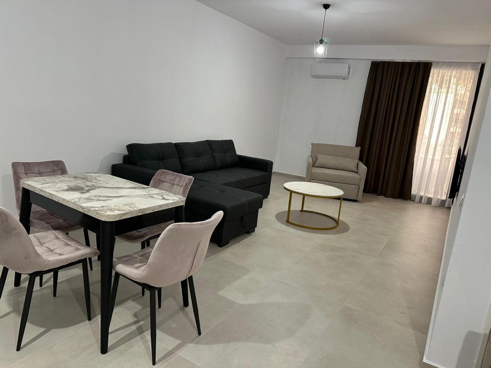 Sunrose Residences Sarande Bagian luar foto