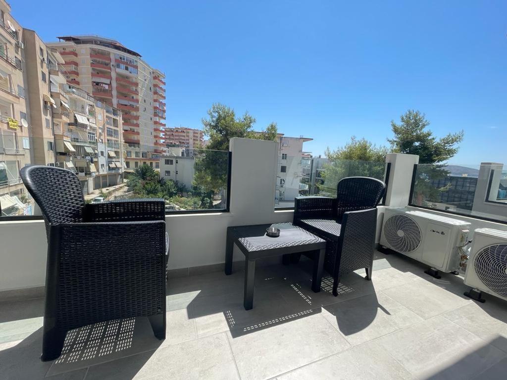 Sunrose Residences Sarande Bagian luar foto
