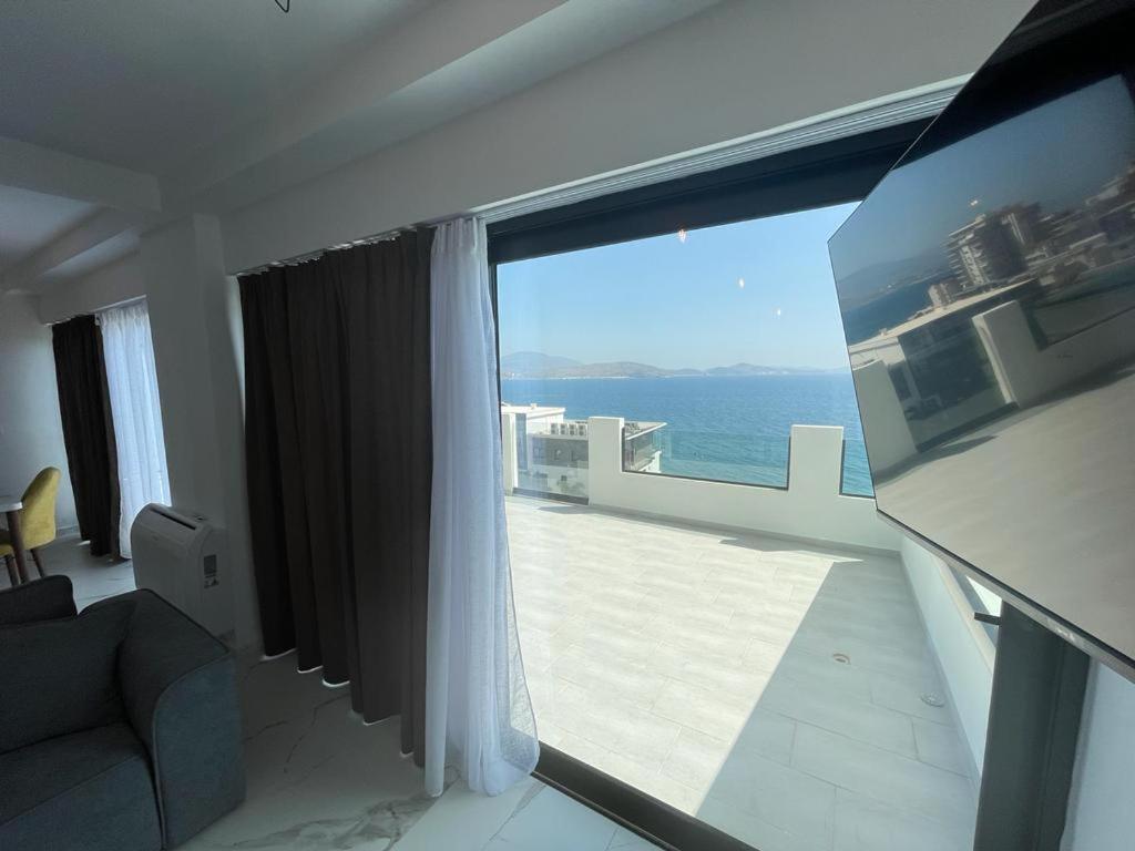Sunrose Residences Sarande Bagian luar foto