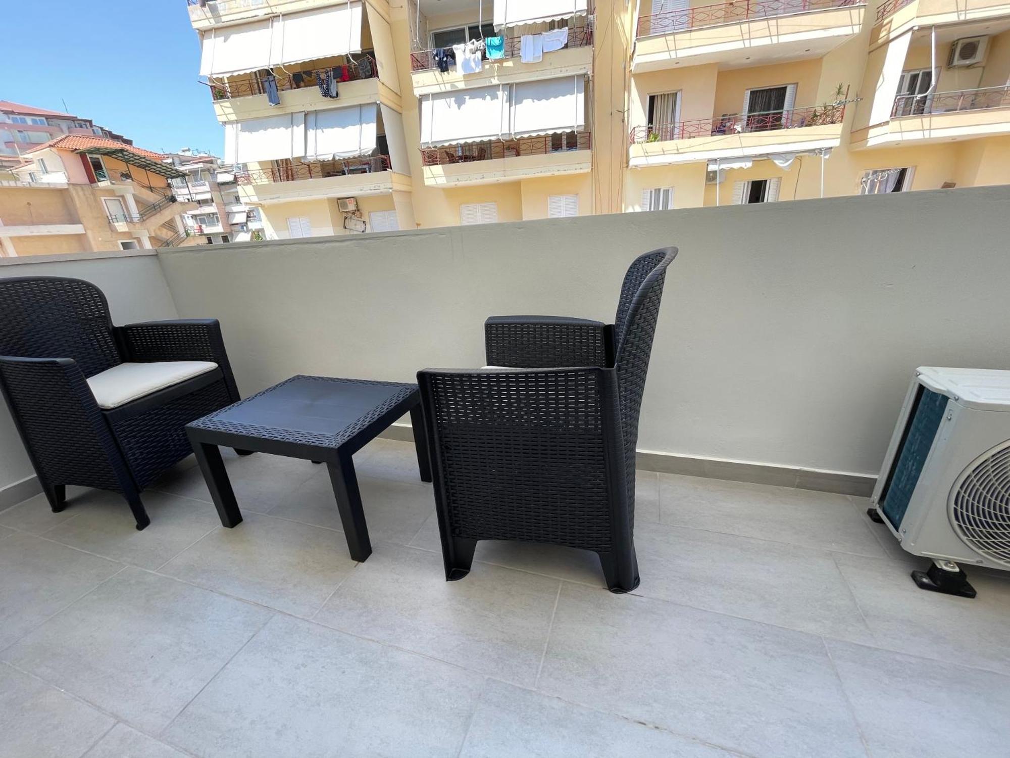 Sunrose Residences Sarande Bagian luar foto